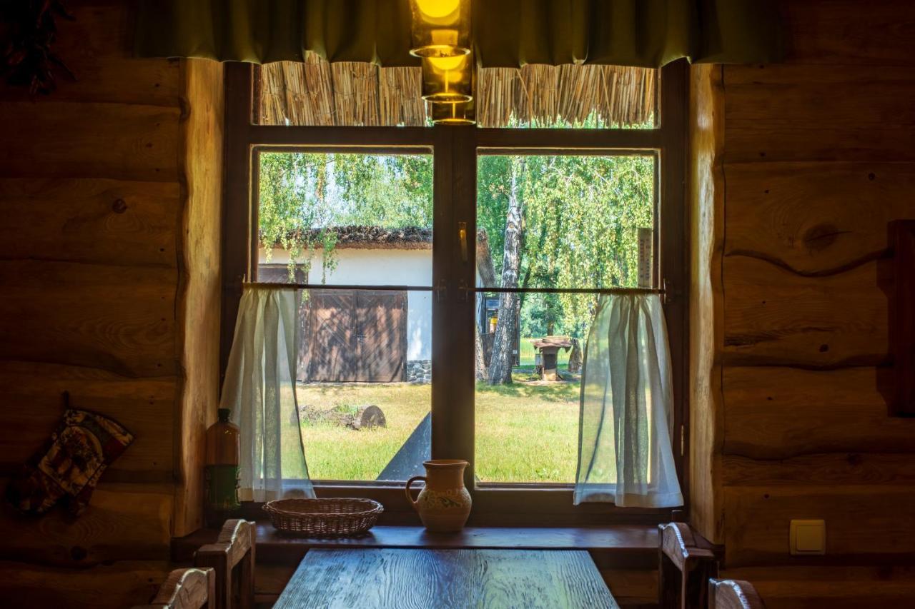 Гостинний Двір На Хуторі Хрещатик Exterior foto